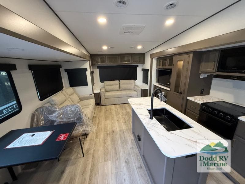New 2027 Grand Design REFLECTION 100 SERIES 29RL - photo - 6