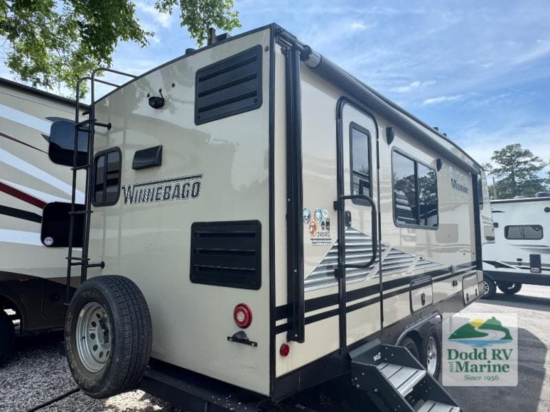 Pre-Owned 2020 Winnebago MICRO MINNIE 2405RG - photo - 21