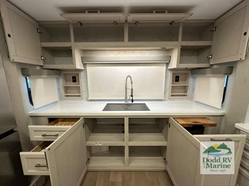 New 2026 Forest River PUMA MESA 388FKH - photo - 10