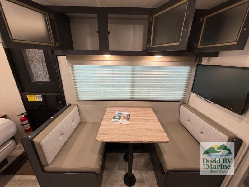 Pre-Owned 2024 Forest River RPOD RP-192 - photo - 11