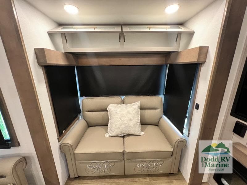 2025 Alliance PARADIGM 382RK Photo in Yorktown VA 23692