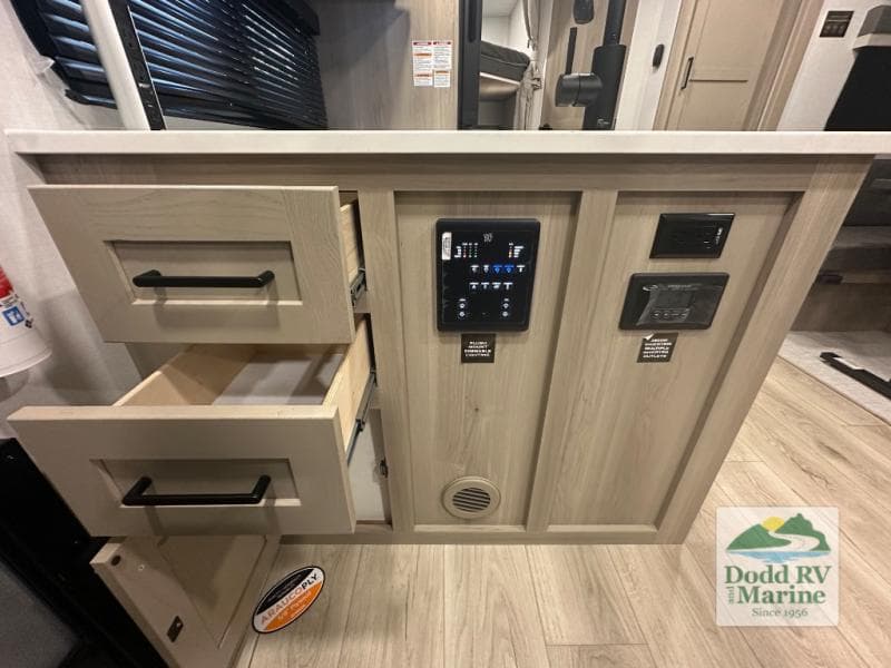 New 2026 Forest River ROCKWOOD MINI LITE 2509S - photo - 23