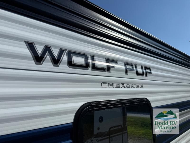 New 2027 Forest River CHEROKEE WOLF PUP 16LP - photo - 32