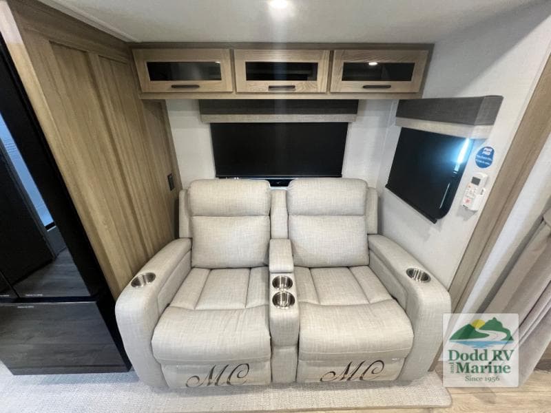 New 2027 Forest River ROCKWOOD MINI LITE 2522FB - photo - 14
