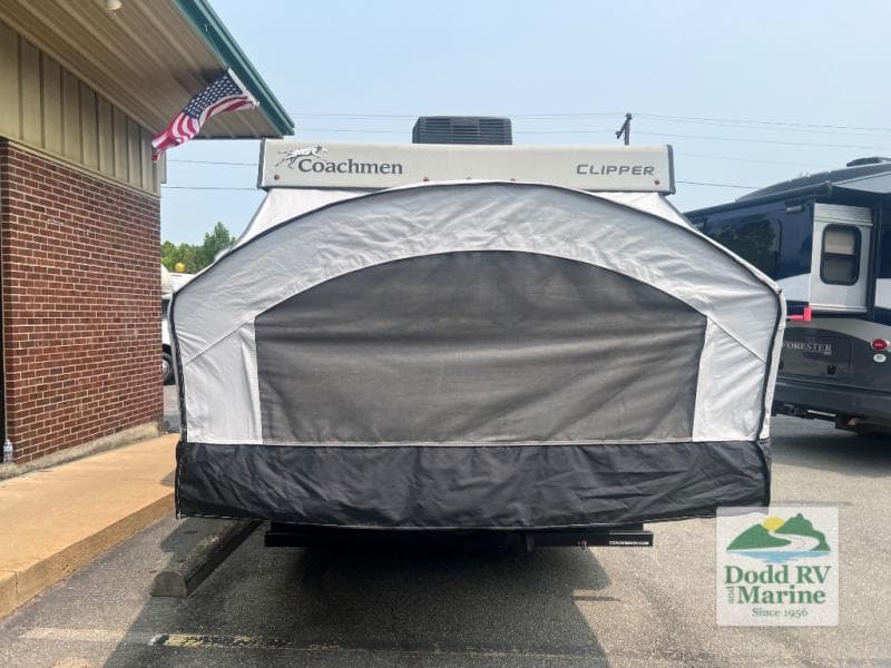 Pre-Owned 2022 Coachmen CLIPPER 1285SST - photo - 23