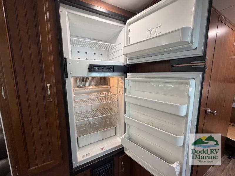 Pre-Owned 2017 Jayco Jayfeather X213 - photo - 18