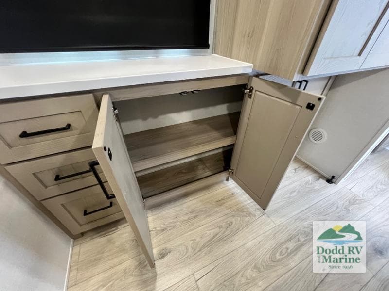New 2026 Forest River ROCKWOOD MINI LITE 2523MBR - photo - 36