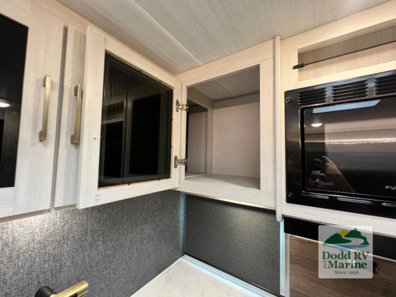 Pre-Owned 2026 Forest River, Inc. Surveyor Legend 303BHLE - photo - 27