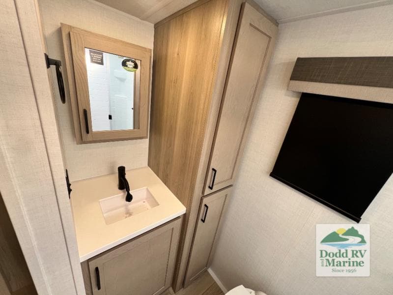 New 2026 Forest River ROCKWOOD MINI LITE 2523MBR - photo - 42