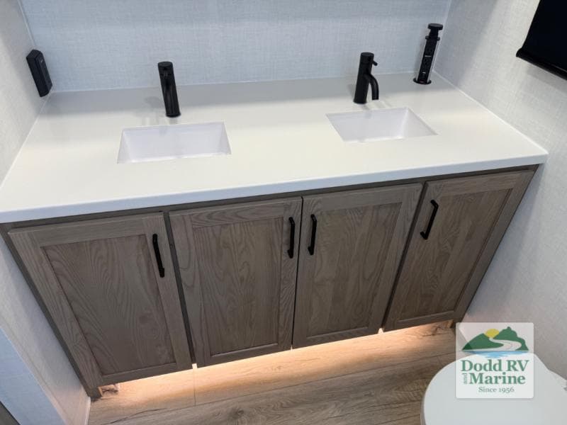New 2026 Forest River ROCKWOOD SIGNATURE 8263MBR - photo - 33