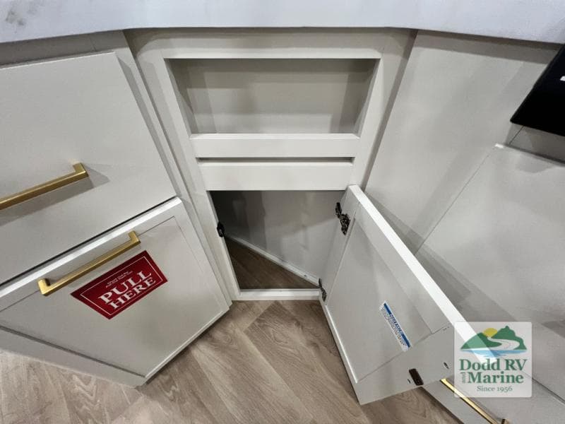 New 2027 Grand Design TRANSCEND XPLOR 345DQT - photo - 18