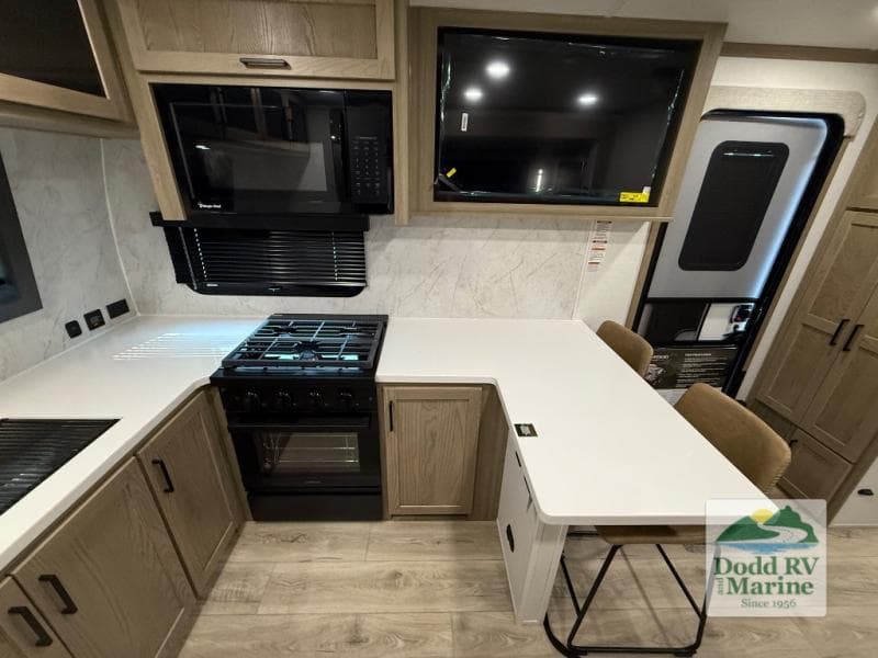 New 2026 Forest River ROCKWOOD SIGNATURE 8263MBR - photo - 10