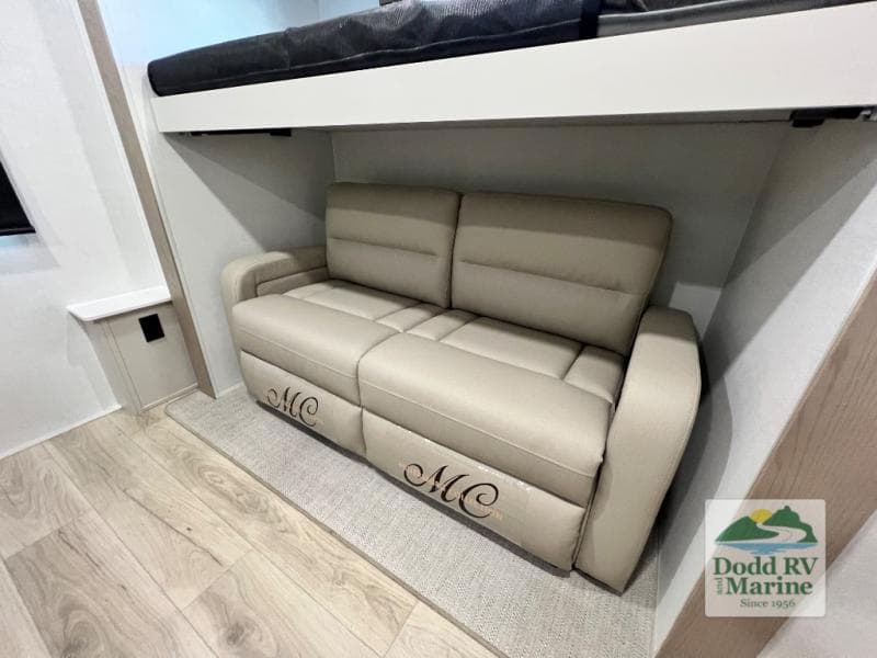 New 2027 Forest River ROCKWOOD SIGNATURE 8336BH - photo - 21