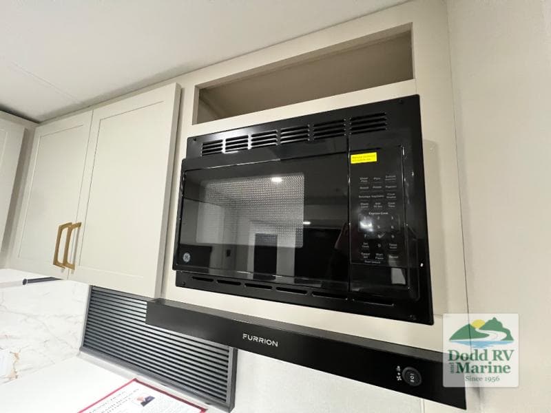 New 2027 Grand Design IMAGINE 2800BH - photo - 28