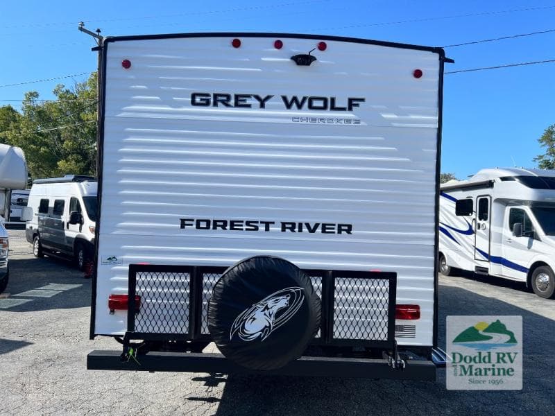 New 2027 Forest River CHEROKEE 26KF - photo - 49