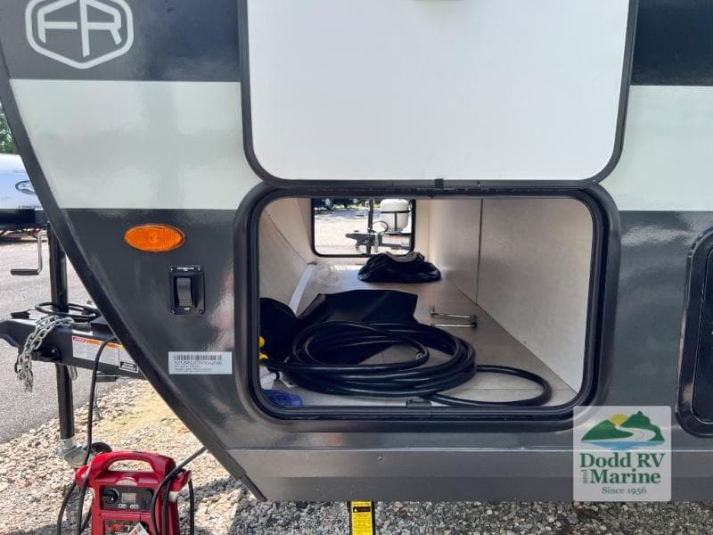 New 2027 Forest River ROCKWOOD GEO PRO 17BLE - photo - 33