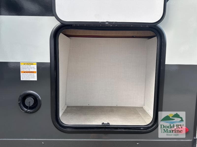 New 2026 Forest River ROCKWOOD GEO PRO 19RL - photo - 38