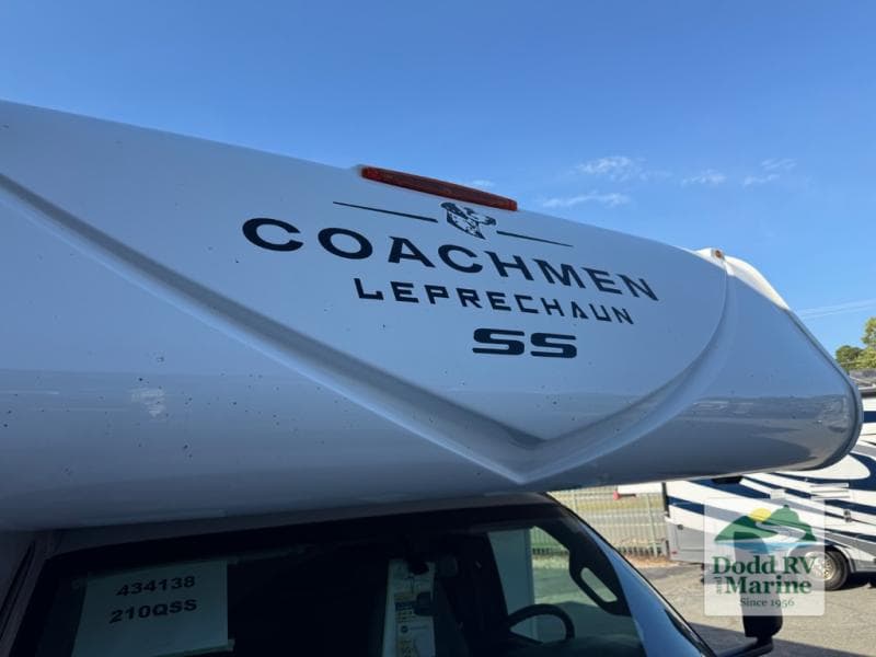 New 2027 Coachmen LEPRECHAUN 210QSS - photo - 44