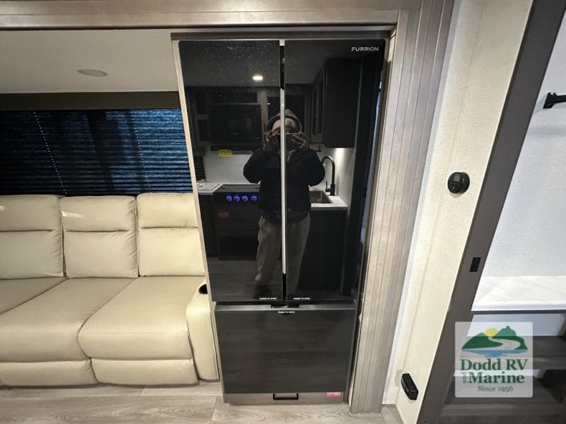 New 2026 Grand Design TRANSCEND 245RLT - photo - 14