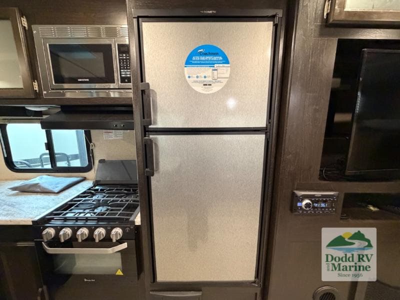 Pre-Owned 2021 Coachmen Spirit 2963BH - photo - 13