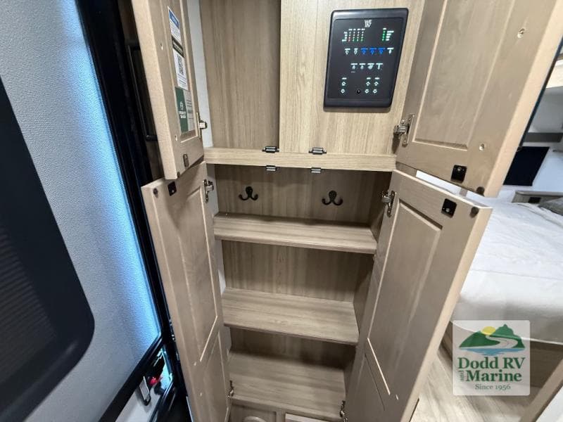 New 2026 Forest River ROCKWOOD SIGNATURE 8263MBR - photo - 15