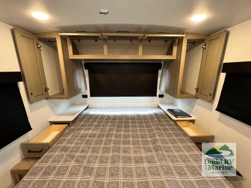 New 2027 Forest River ROCKWOOD GEO PRO 20SFB - photo - 9