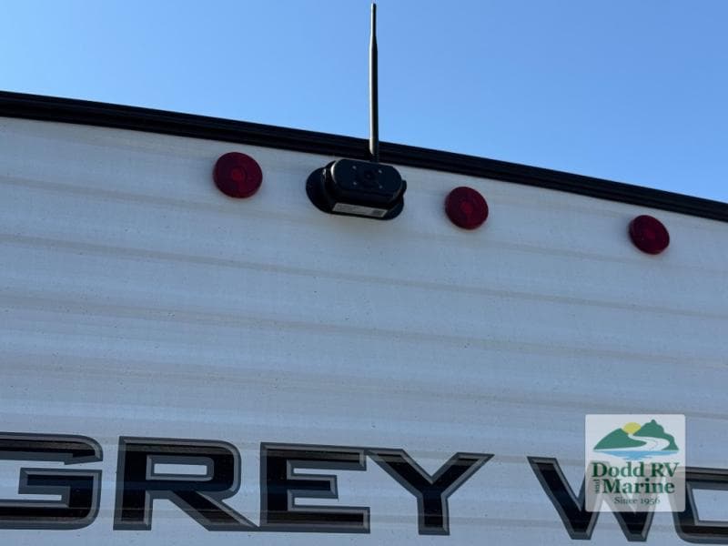 New 2027 Forest River CHEROKEE GREY WOLF 26DJSE - photo - 27