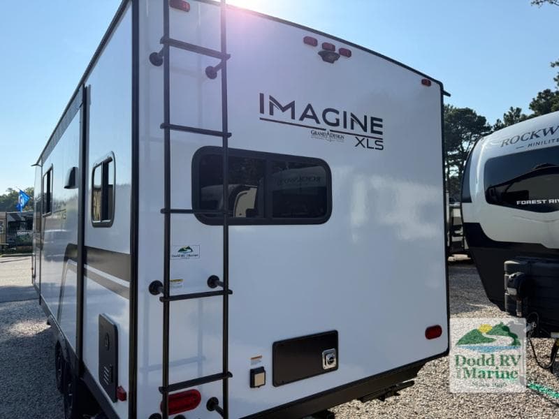 New 2027 Grand Design IMAGINE XLS 22MLE - photo - 8