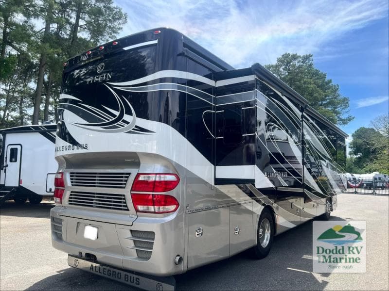 Pre-Owned 2017 Tiffin ALLEGRO BUS 37AP - photo - 69