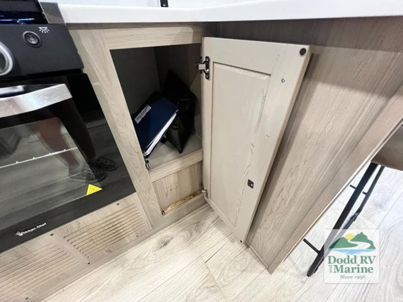 New 2026 Forest River ROCKWOOD MINI LITE 2523MBR - photo - 13