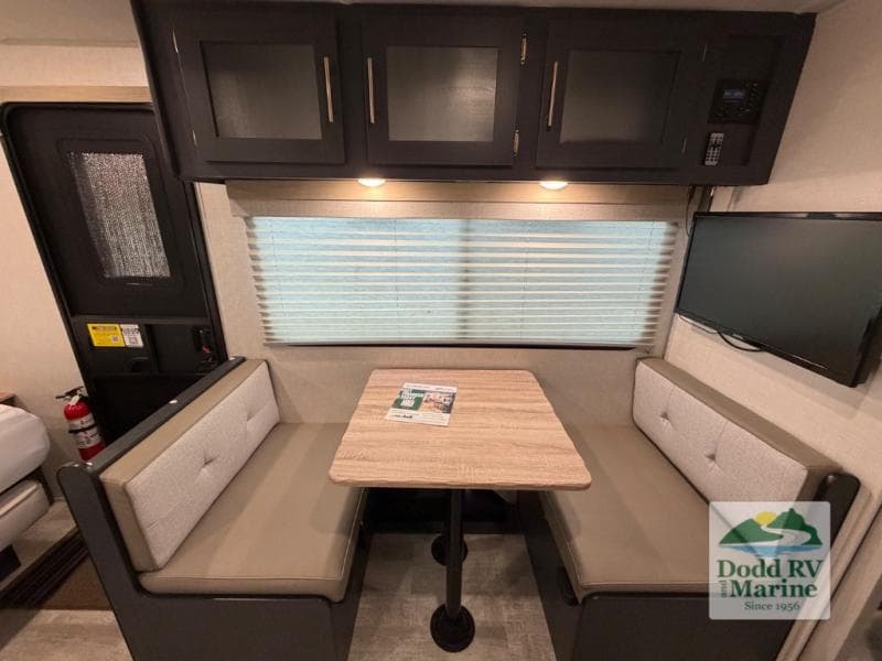 Pre-Owned 2024 Forest River RPOD RP-192 - photo - 10