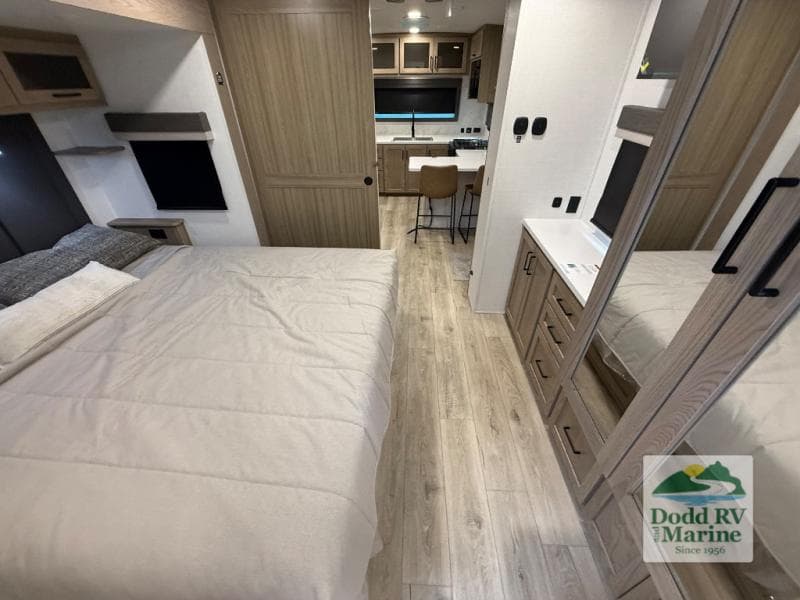 New 2026 Forest River ROCKWOOD SIGNATURE 8263MBR - photo - 22