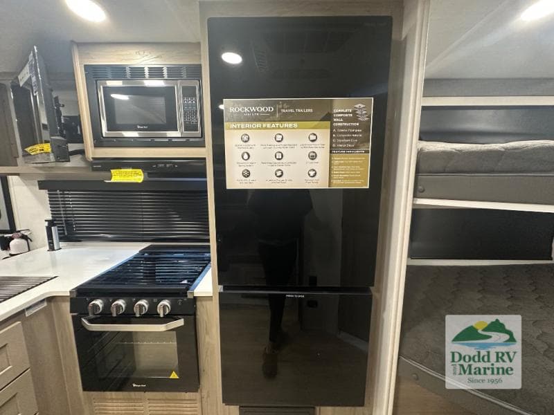 New 2026 Forest River ROCKWOOD MINI LITE 2509S - photo - 14