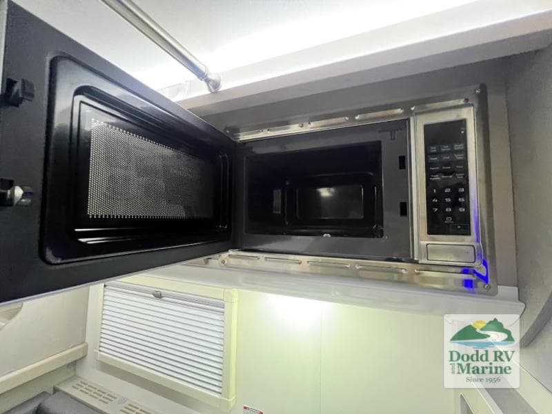 Pre-Owned 2022 Nu NuCamp 620 CIRRUS - photo - 14
