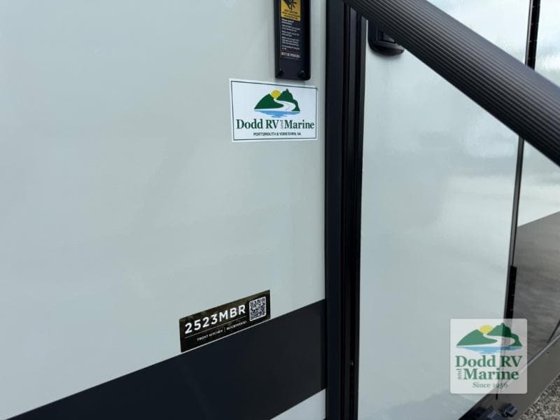 New 2026 Forest River ROCKWOOD MINI LITE 2523MBR - photo - 57