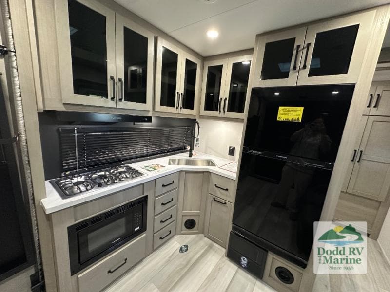 New 2026 Grand Design MOMENTUM MAV 17MAV - photo - 7