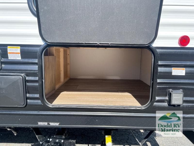 New 2027 Forest River CHEROKEE 26KF - photo - 45