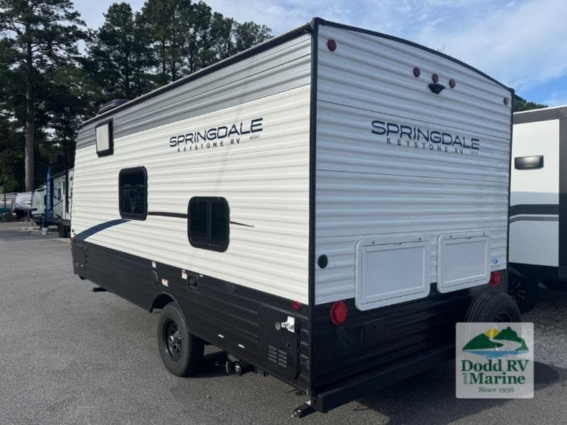 Pre-Owned 2024 Keystone SPRINGDALE 1800BH - photo - 23