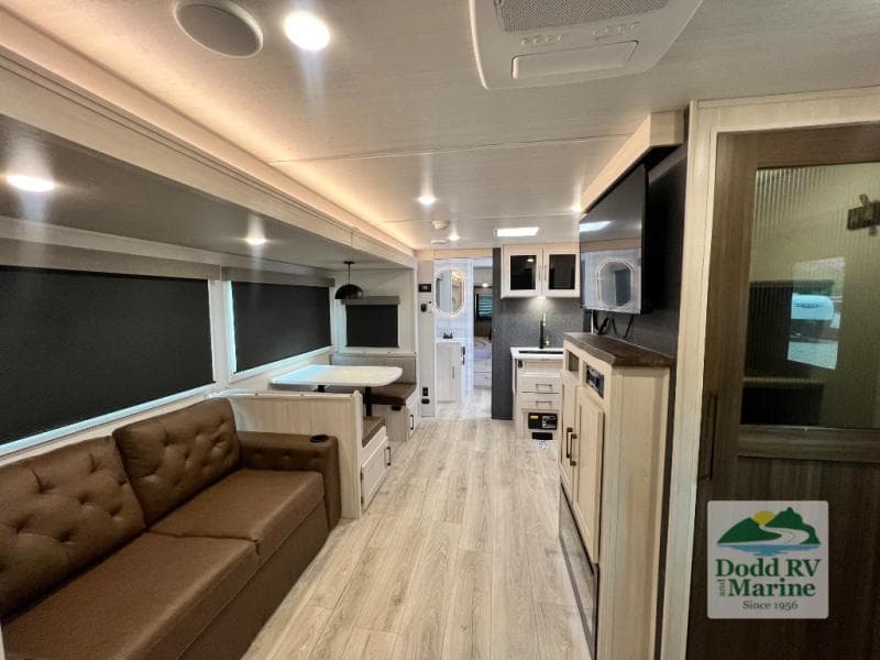 2026 Forest River, Inc. Surveyor Legend 303BHLE Photo in Yorktown VA 23692