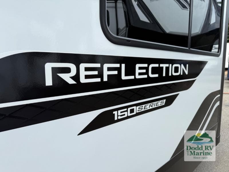 New 2027 Grand Design REFLECTION 150 SERIES 260RD - photo - 40