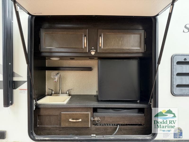 Pre-Owned 2021 Coachmen Spirit 2963BH - photo - 34