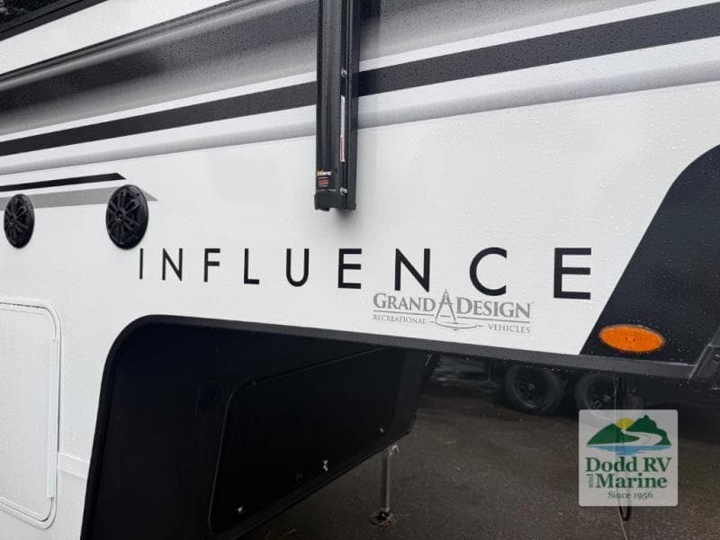New 2027 Grand Design SOLITUDE INFLUENCE 3904BH - photo - 69