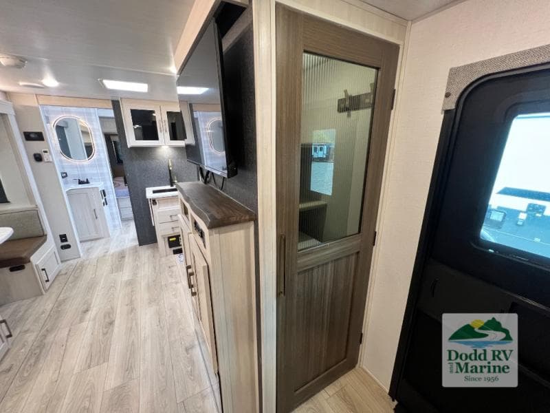 Pre-Owned 2026 Forest River, Inc. Surveyor Legend 303BHLE - photo - 15