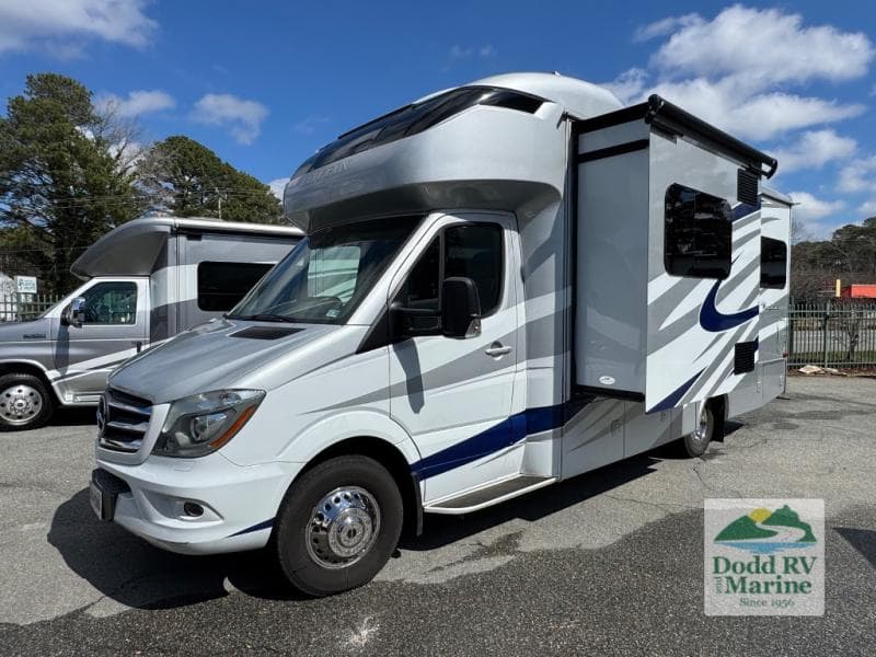 2019 Tiffin Wayfarer 24TW Photo in Yorktown VA 23692