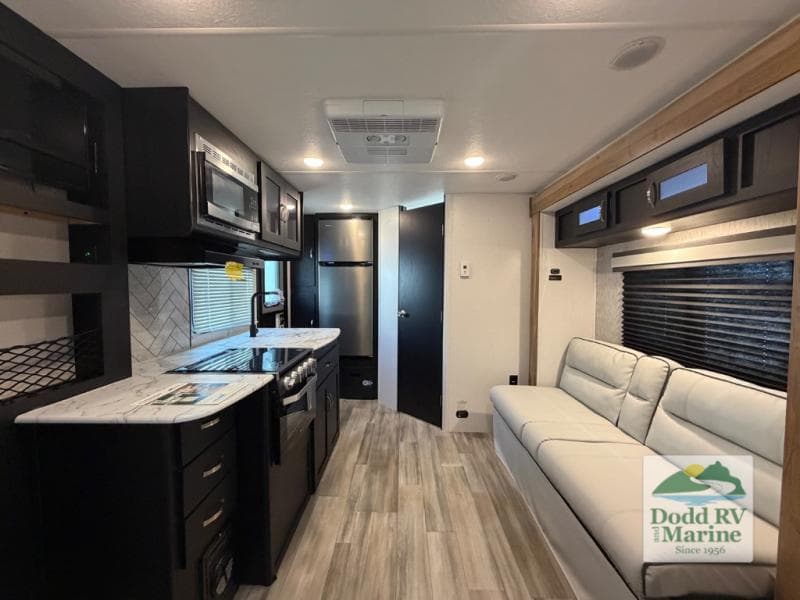 2023 Coachman Freedom Express 192RBS Photo in Yorktown VA 23692