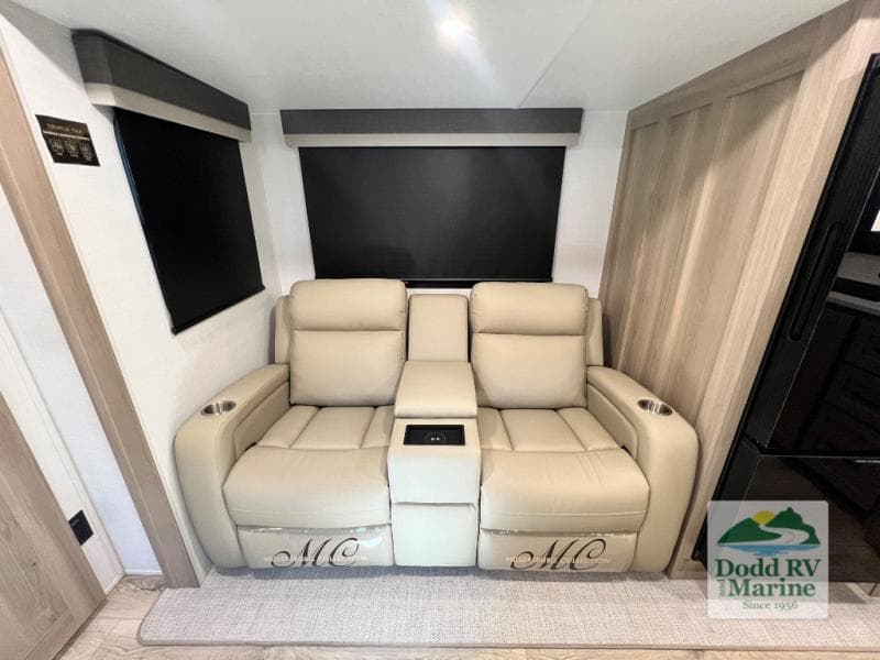 New 2026 Forest River ROCKWOOD MINI LITE 2523MBR - photo - 9