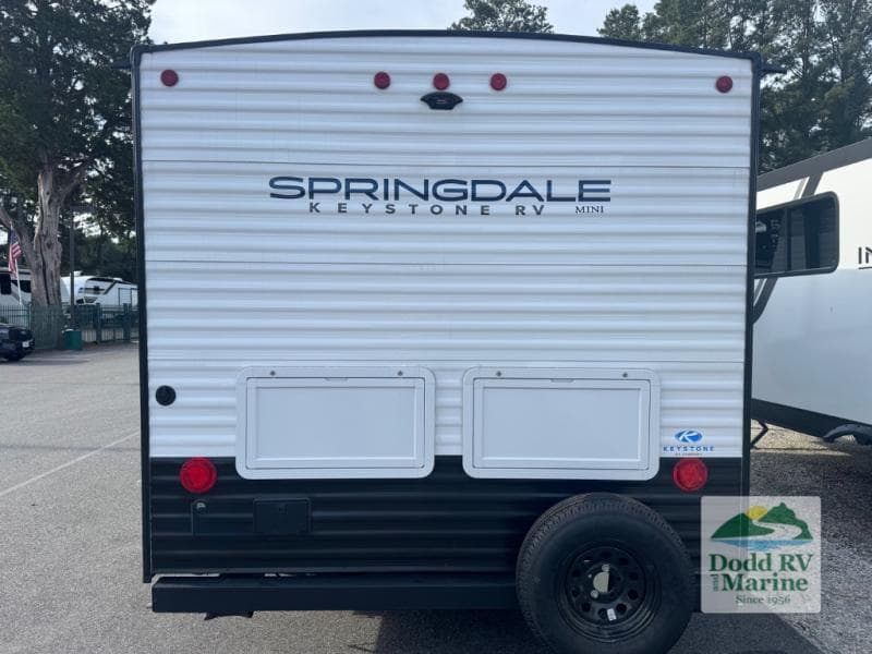 Pre-Owned 2024 Keystone SPRINGDALE 1800BH - photo - 24