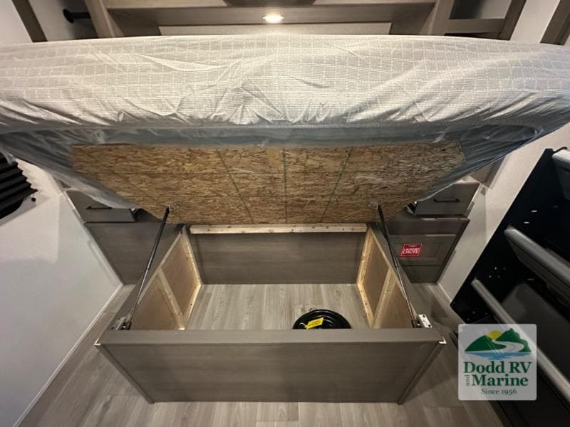 New 2026 Grand Design TRANSCEND 245RLT - photo - 25