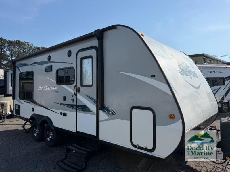 2017 Jayco Jayfeather X213 Photo in Yorktown VA 23692