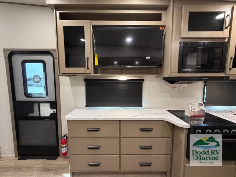 New 2026 Grand Design REFLECTION 100 SERIES 27BH - photo - 18